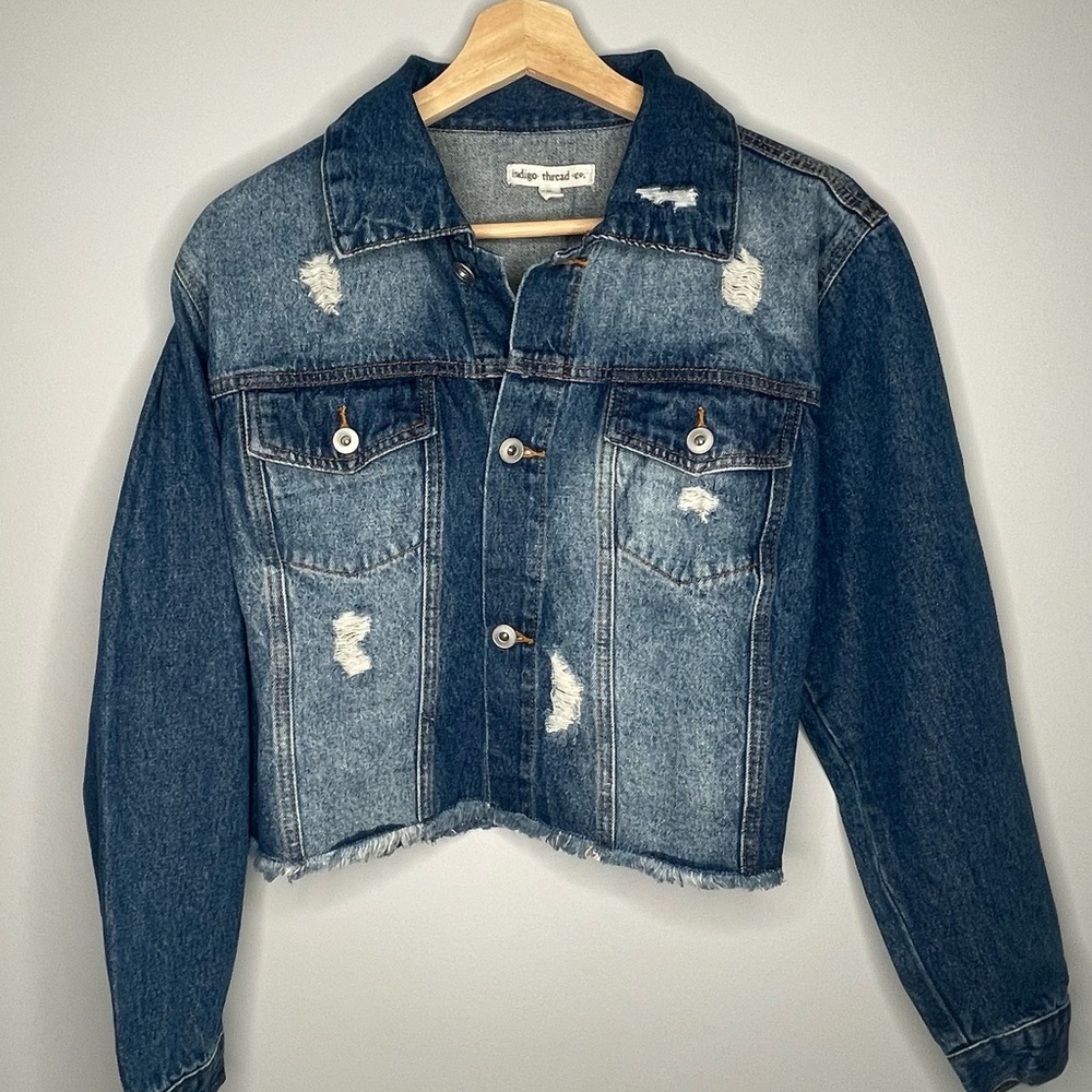 Women’s Indigo thread size medium distressed denim blue jean‎ jacket coat
